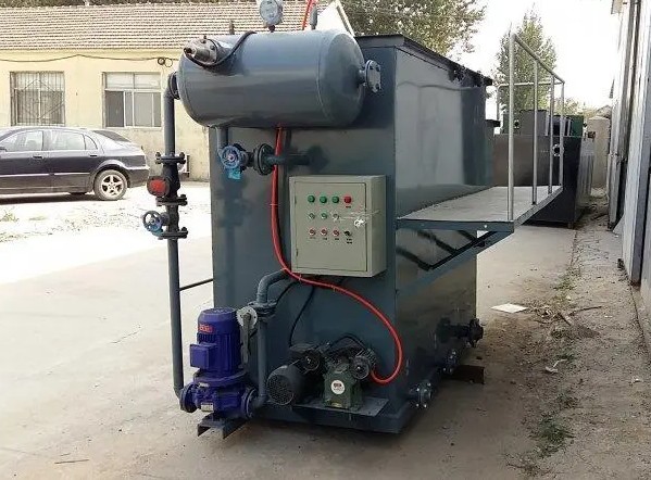 溶氣式氣浮機(jī)工作原理是什么樣的，我總結(jié)了三點(diǎn)，看看你知道不？02